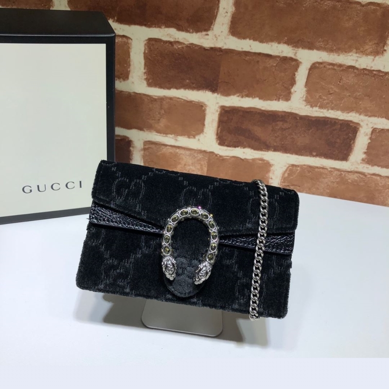 G*u*i wallets & purse